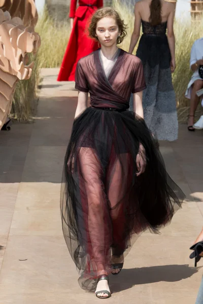 Look 26